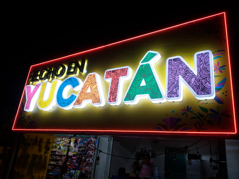 Letrero acrílico con luz led y vinil